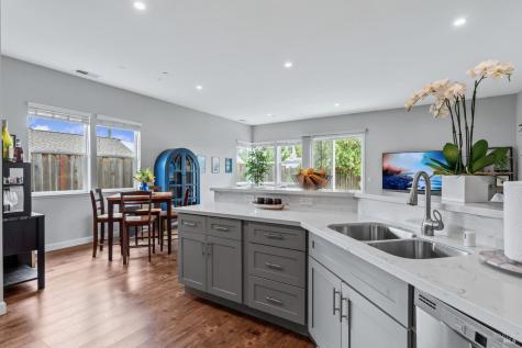 1480 Longship Lane Santa Rosa CA 95401