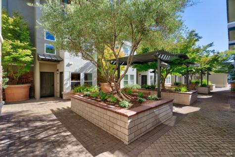 649 1st Street W Sonoma CA 95476