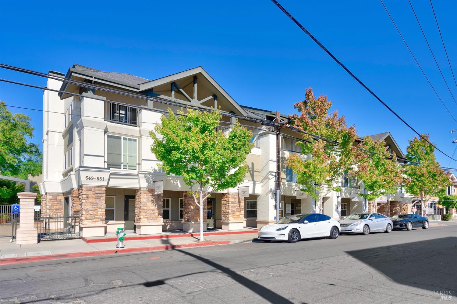 649 1st Street W Sonoma CA 95476