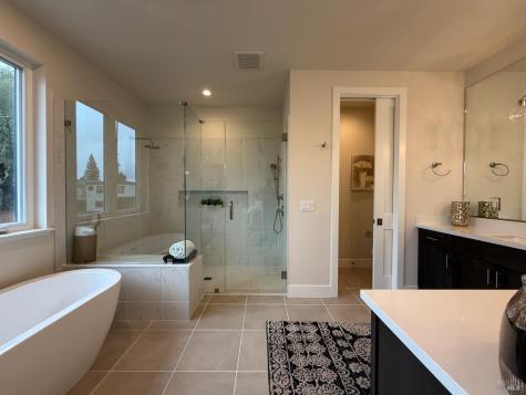 1901 Carlile Place Santa Rosa CA 95403