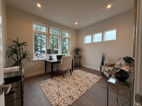 1901 Carlile Place Santa Rosa CA 95403