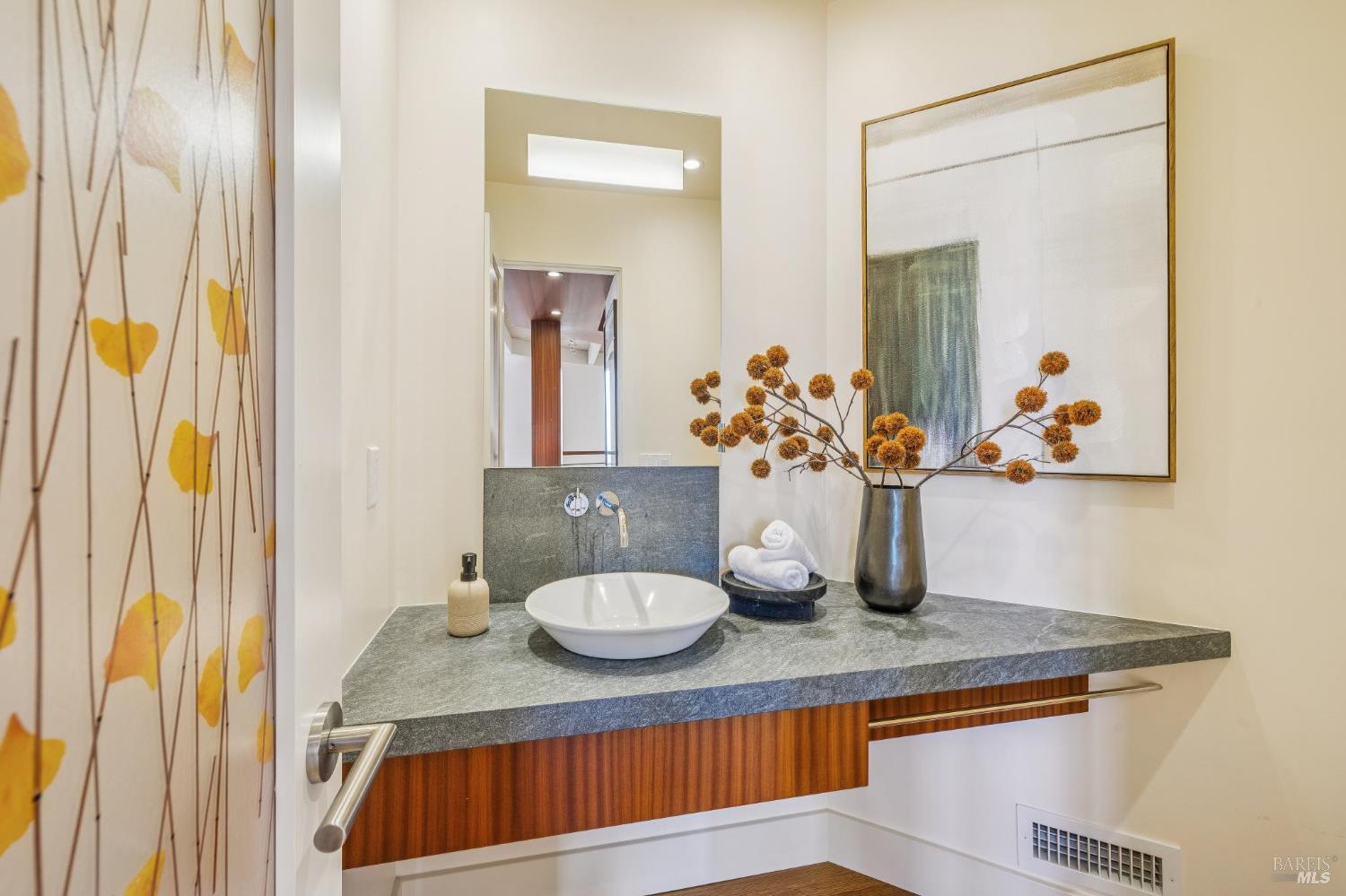 102 Crest Road Piedmont CA 94611
