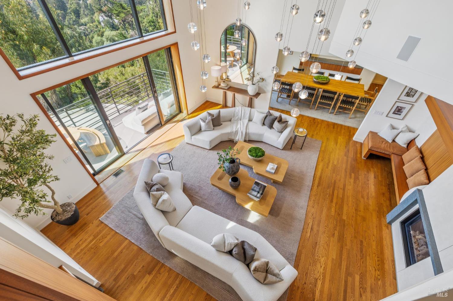 102 Crest Road Piedmont CA 94611