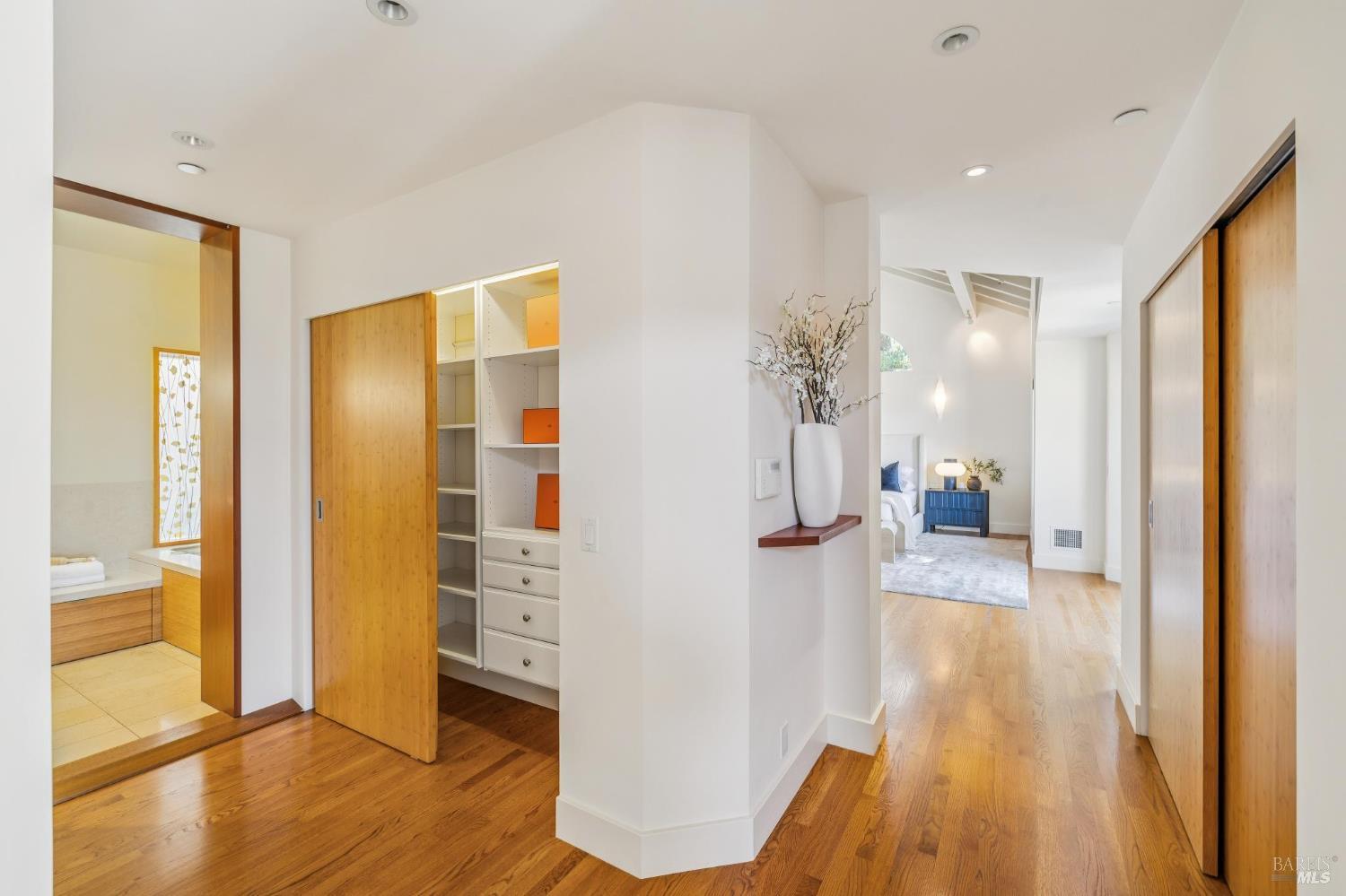 102 Crest Road Piedmont CA 94611