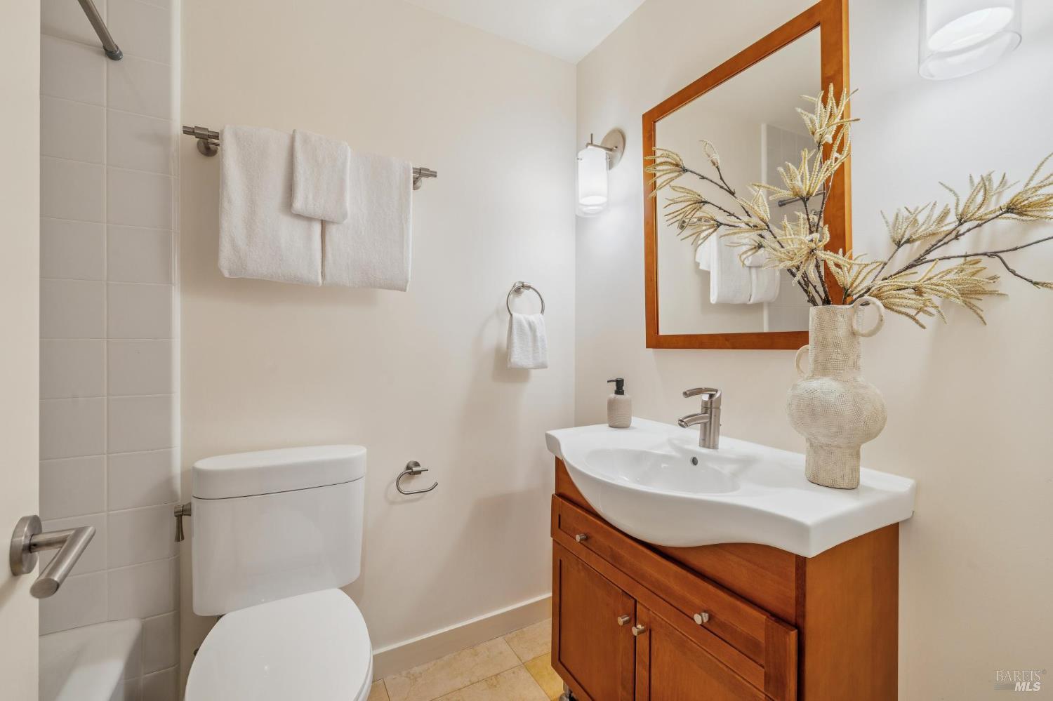 102 Crest Road Piedmont CA 94611