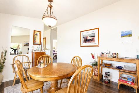 2408-2412 Magnolia Avenue Petaluma CA 94952