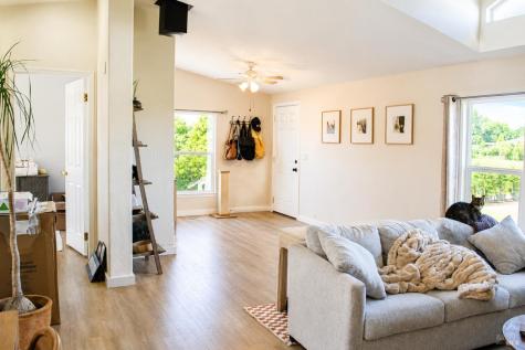 2408-2412 Magnolia Avenue Petaluma CA 94952