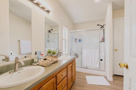 2408-2412 Magnolia Avenue Petaluma CA 94952
