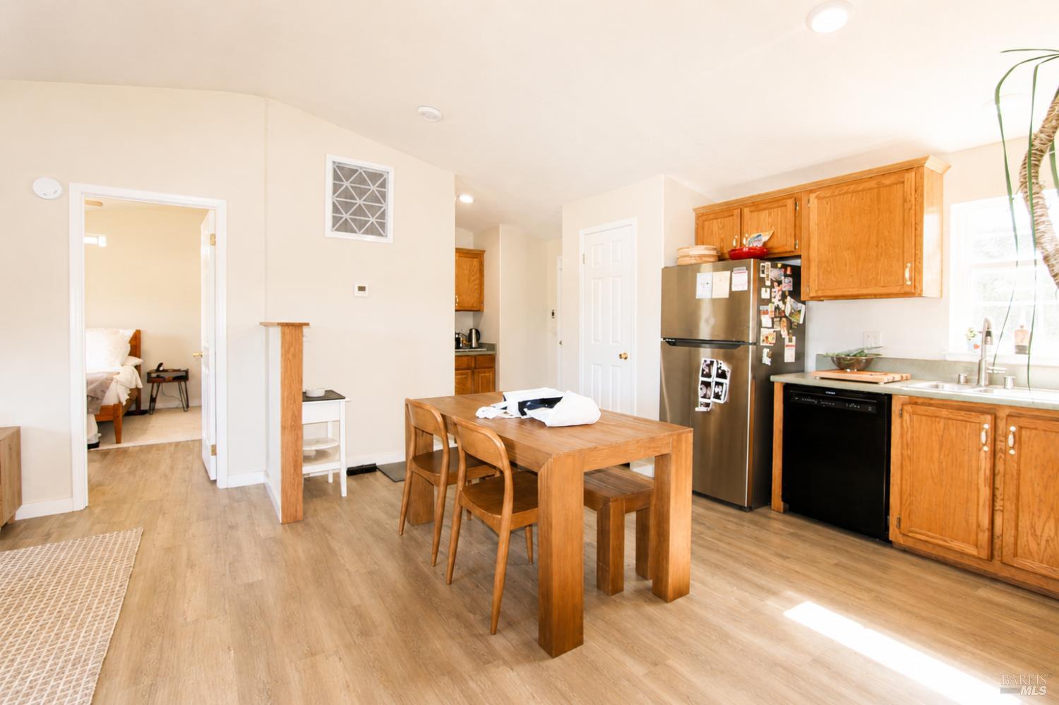 2408-2412 Magnolia Avenue Petaluma CA 94952