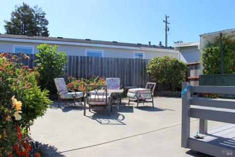 2408-2412 Magnolia Avenue Petaluma CA 94952