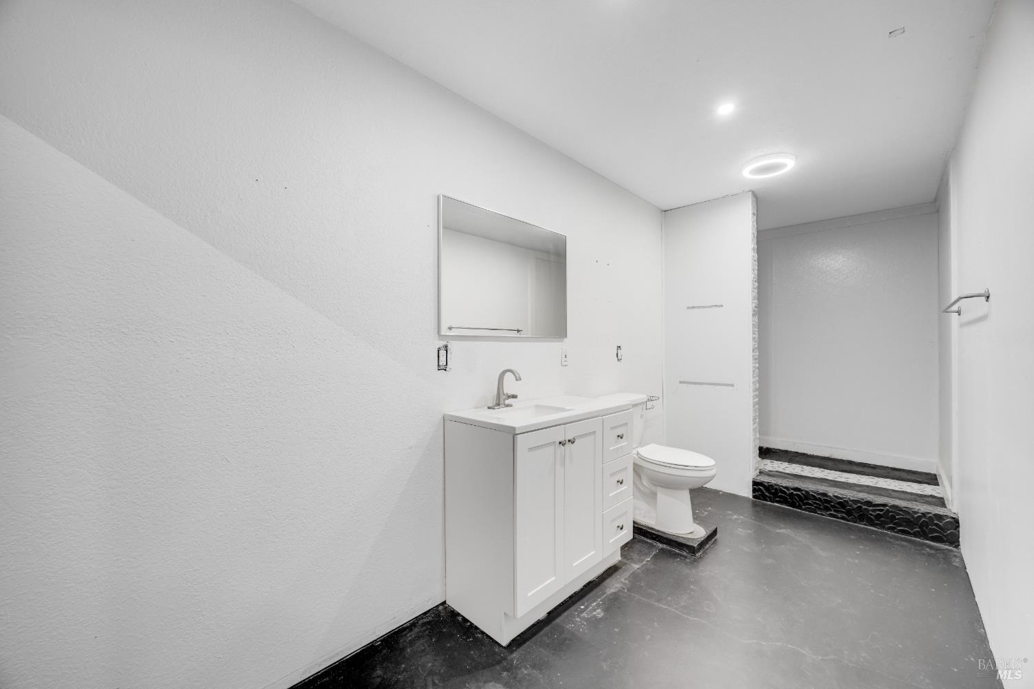 2408-2412 Magnolia Avenue Petaluma CA 94952