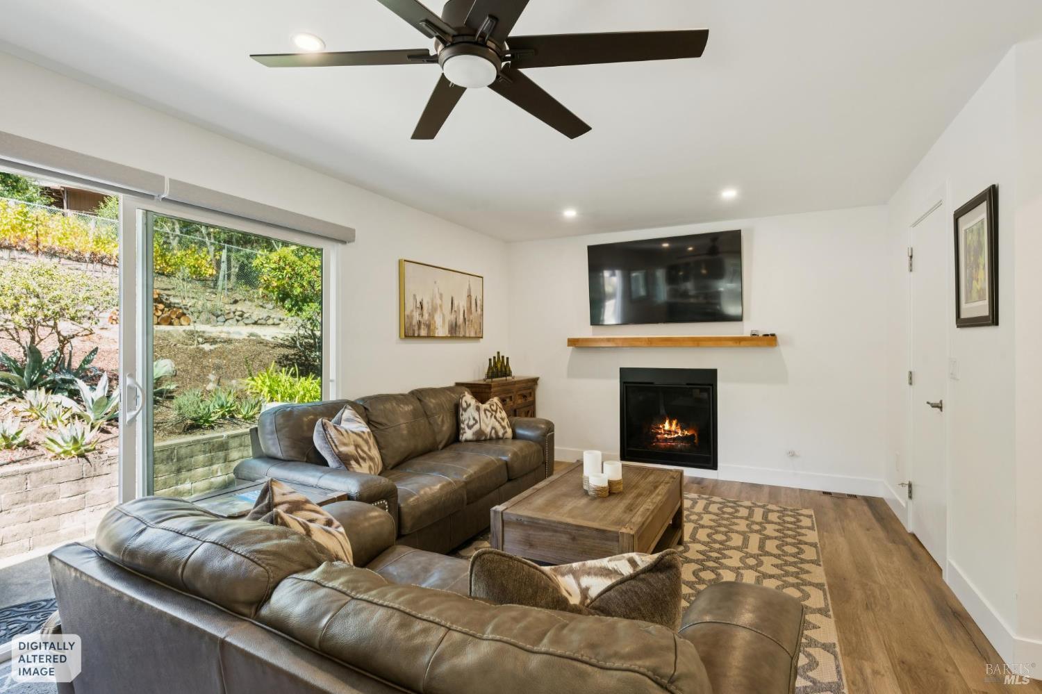 14072 Arnold Drive Glen Ellen CA 95442