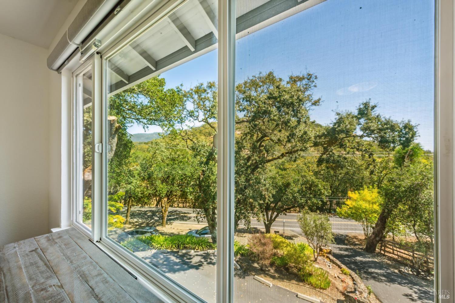 14072 Arnold Drive Glen Ellen CA 95442