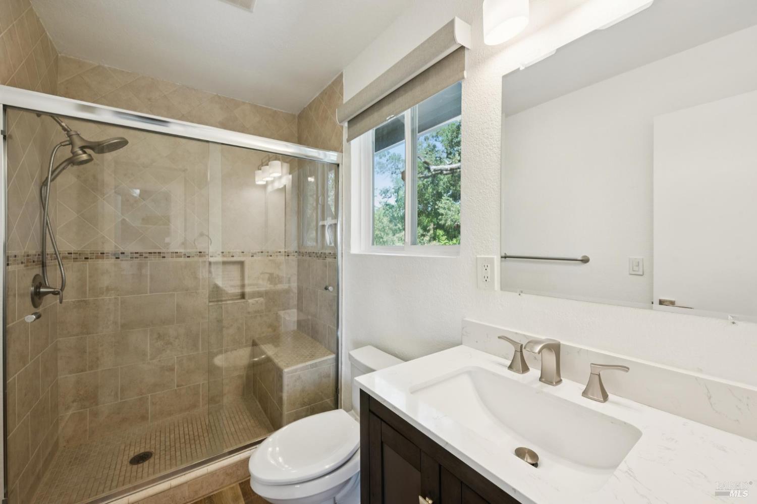 14072 Arnold Drive Glen Ellen CA 95442