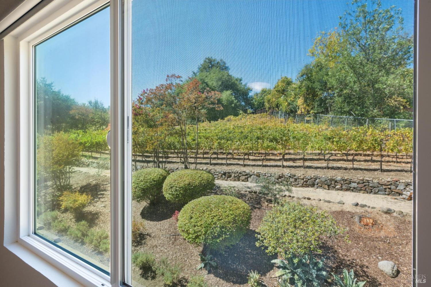 14072 Arnold Drive Glen Ellen CA 95442