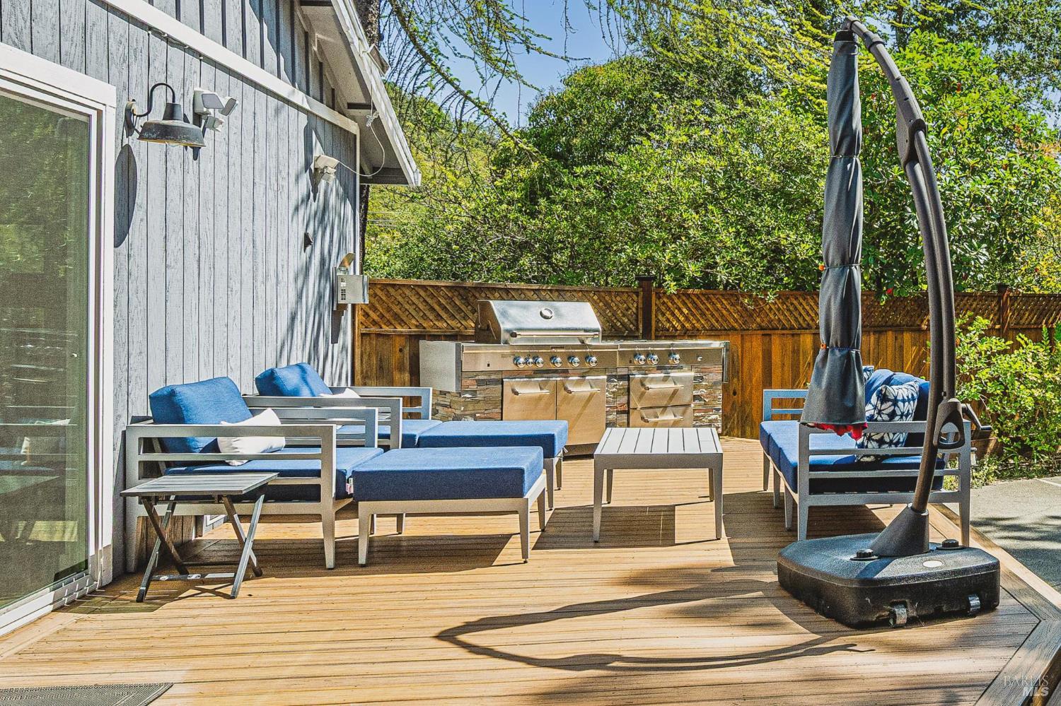 14072 Arnold Drive Glen Ellen CA 95442