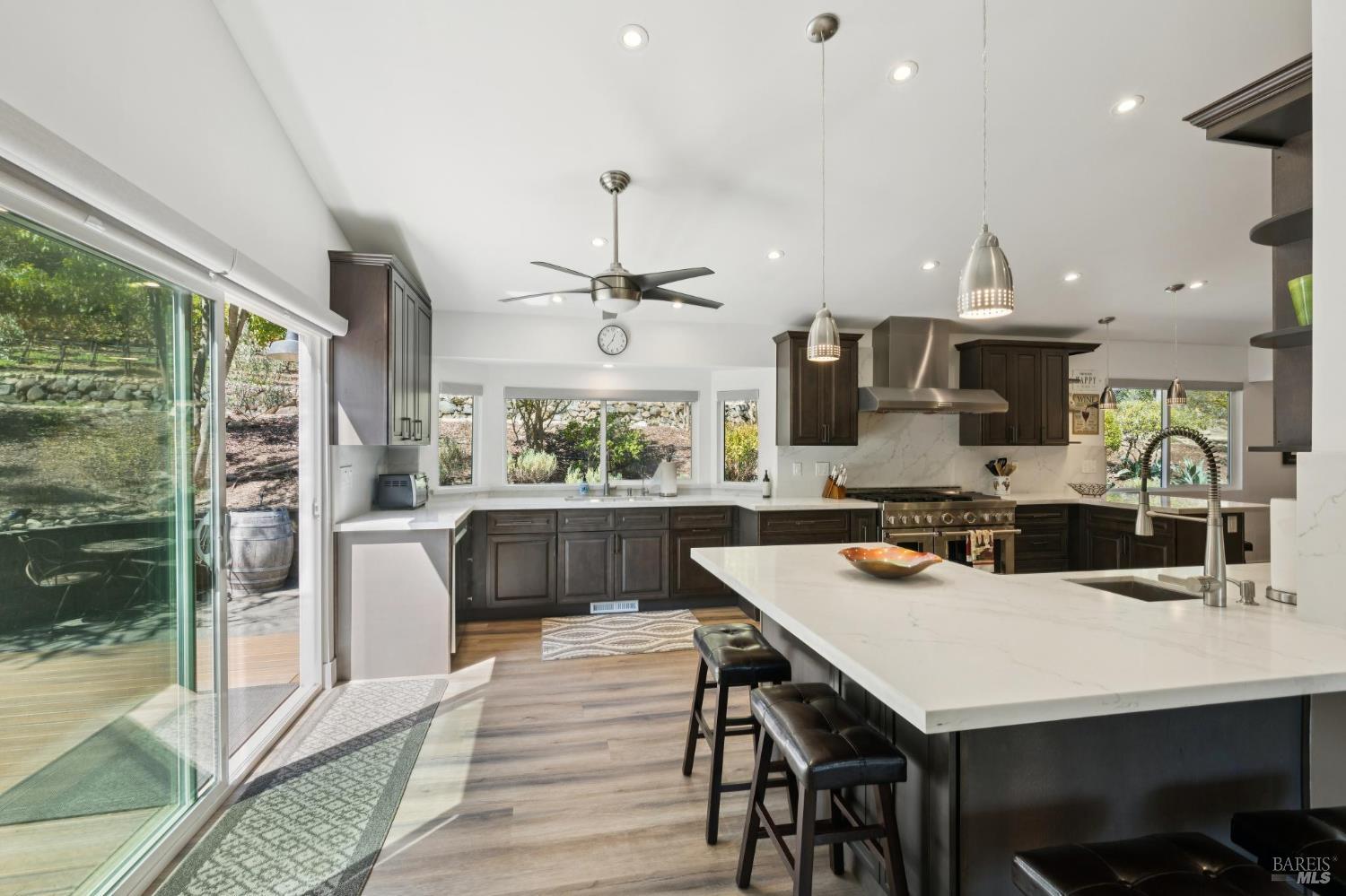 14072 Arnold Drive Glen Ellen CA 95442