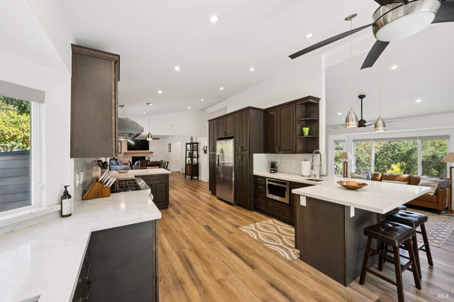 14072 Arnold Drive Glen Ellen CA 95442