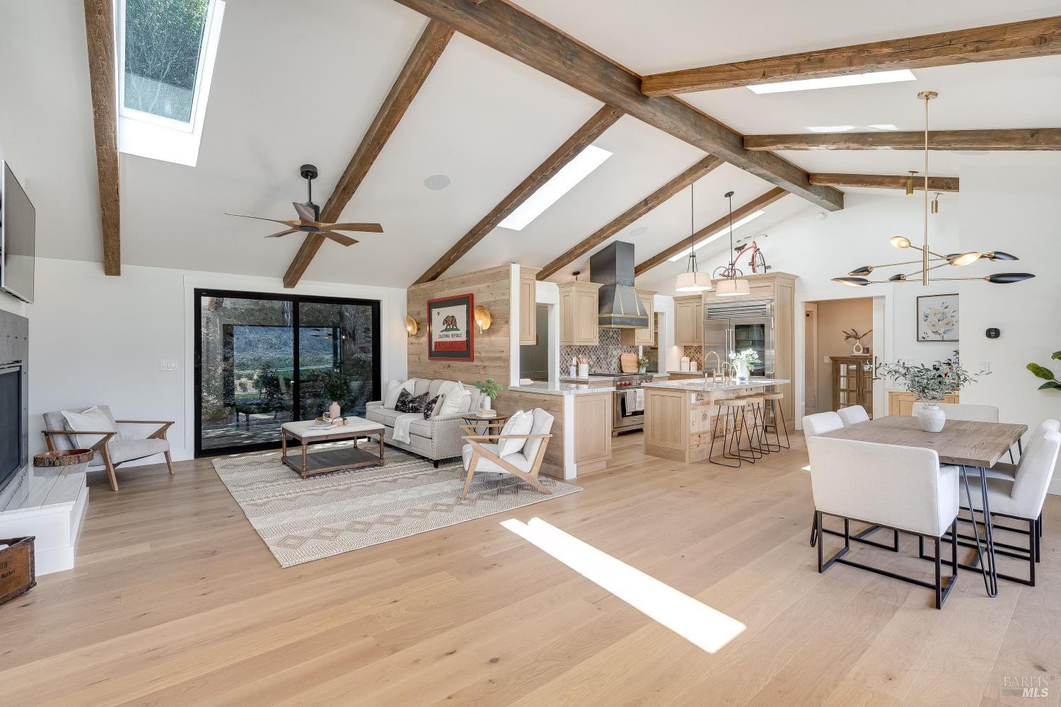 104 Camino Vista St. Helena CA 94574