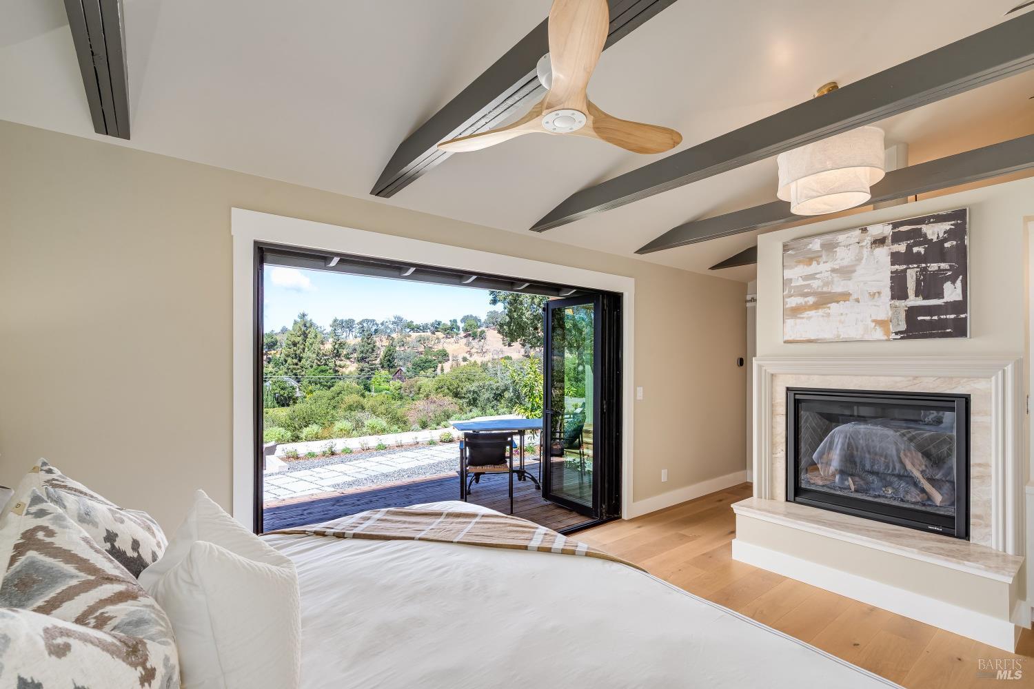 104 Camino Vista St. Helena CA 94574