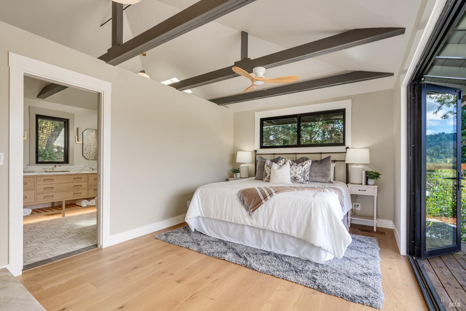 104 Camino Vista St. Helena CA 94574