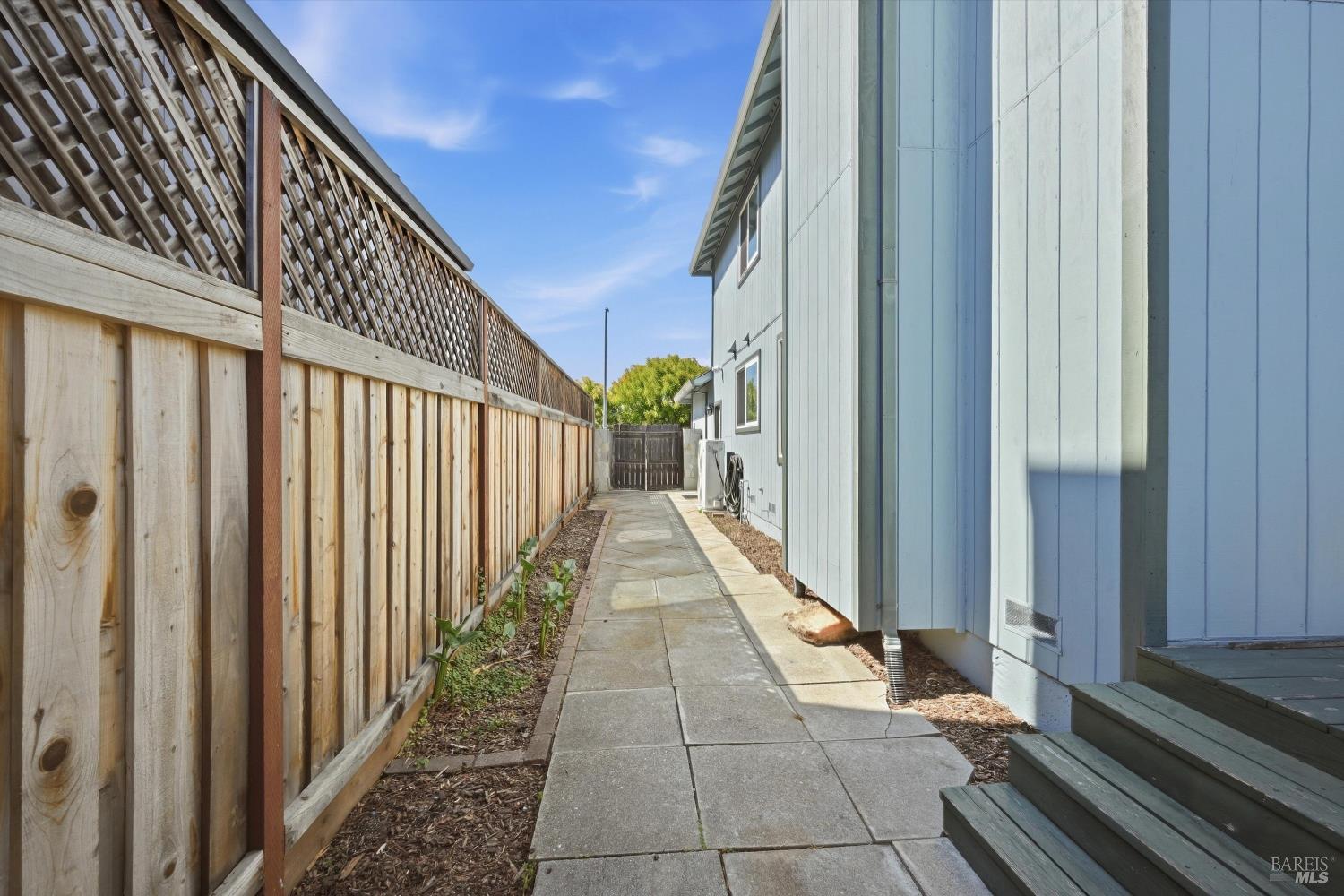 2148 Bock Street Santa Rosa CA 95403