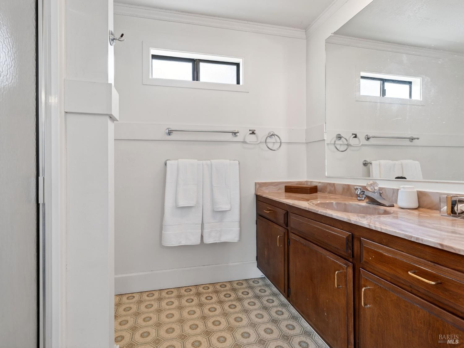 1059 W Standley Street Ukiah CA 95482