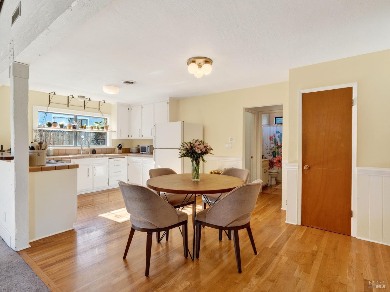 1059 W Standley Street Ukiah CA 95482