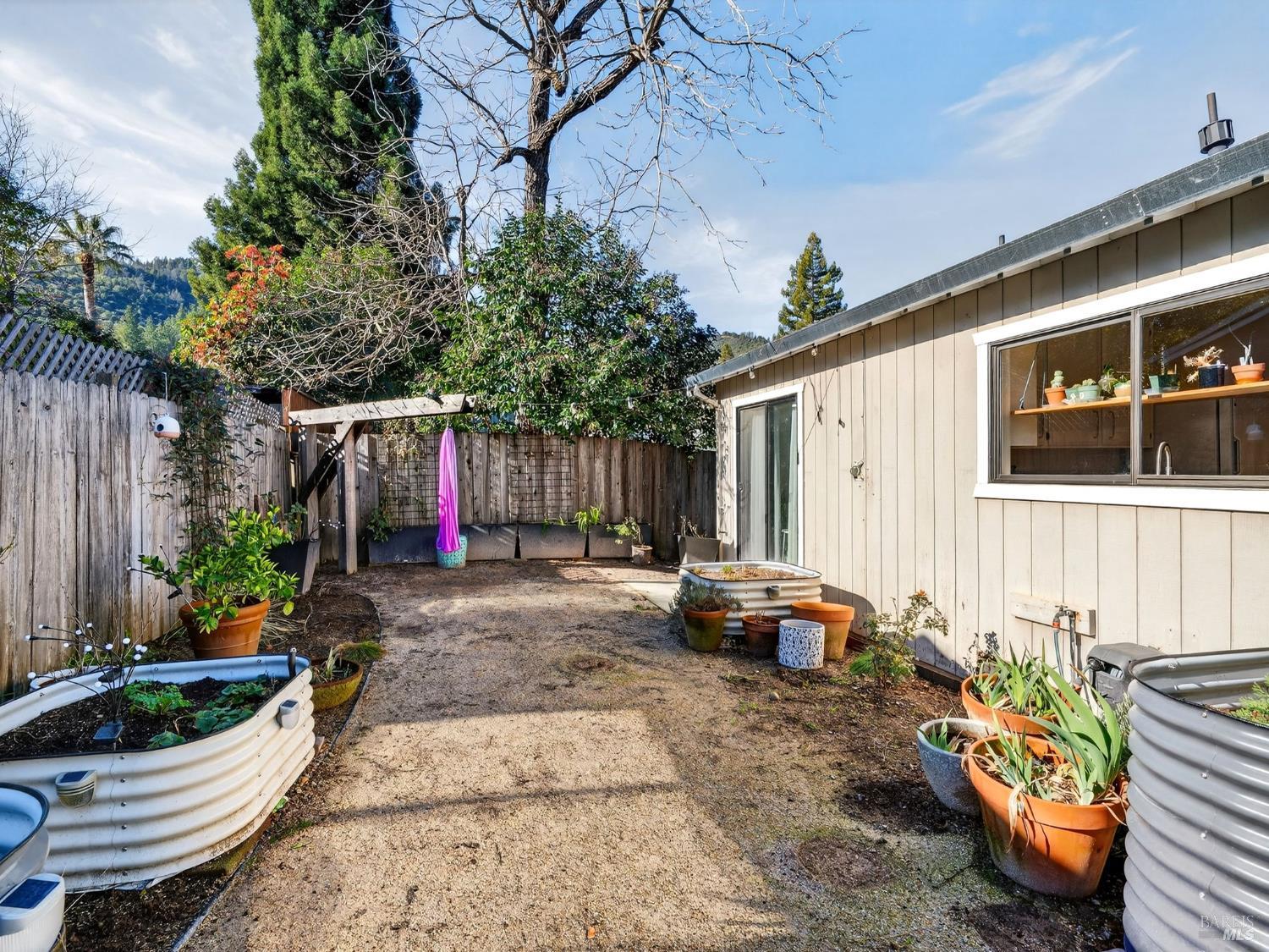 1059 W Standley Street Ukiah CA 95482