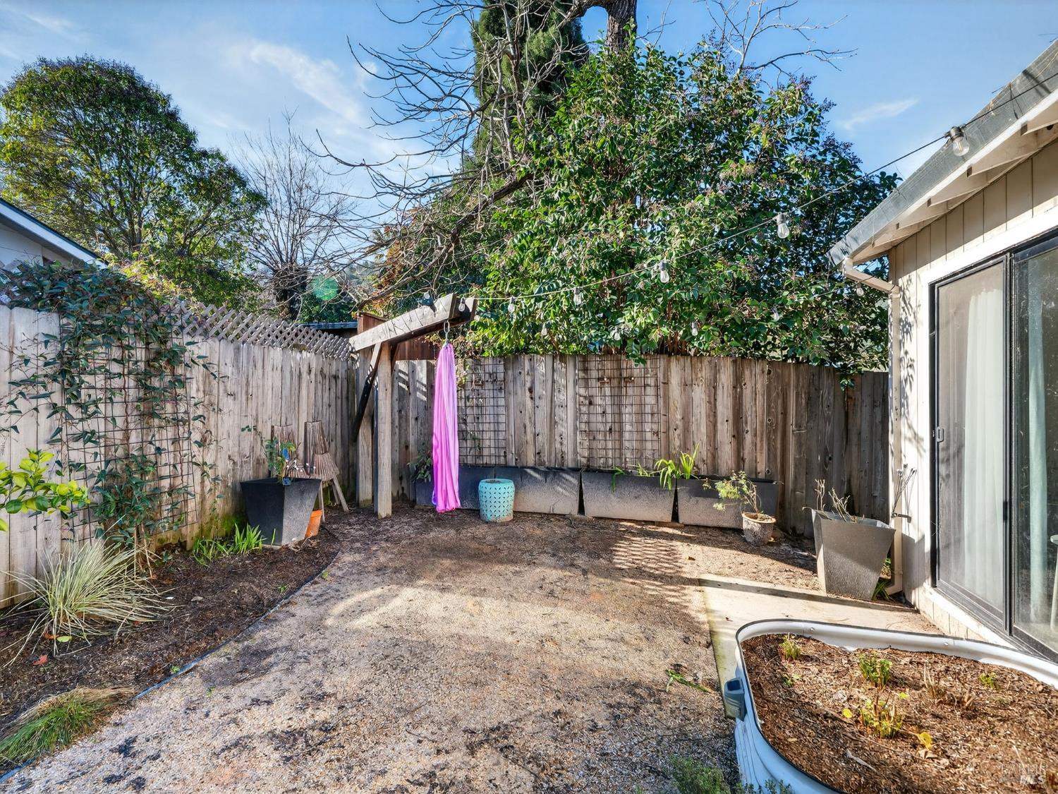1059 W Standley Street Ukiah CA 95482