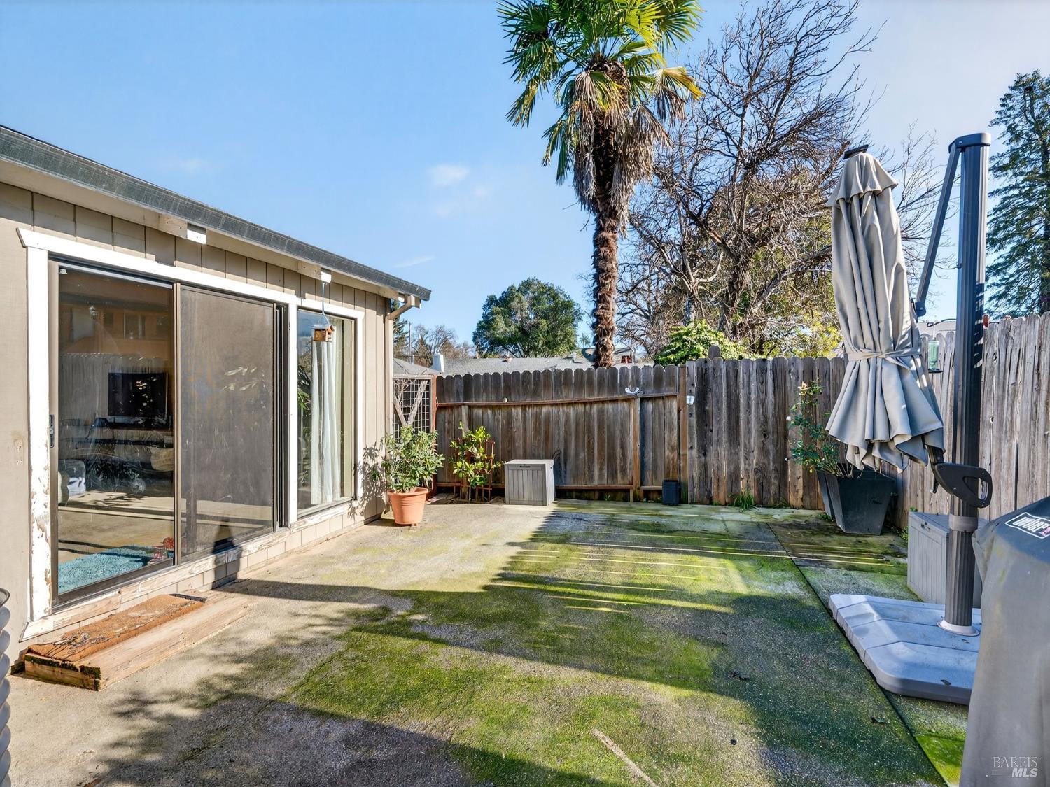 1059 W Standley Street Ukiah CA 95482