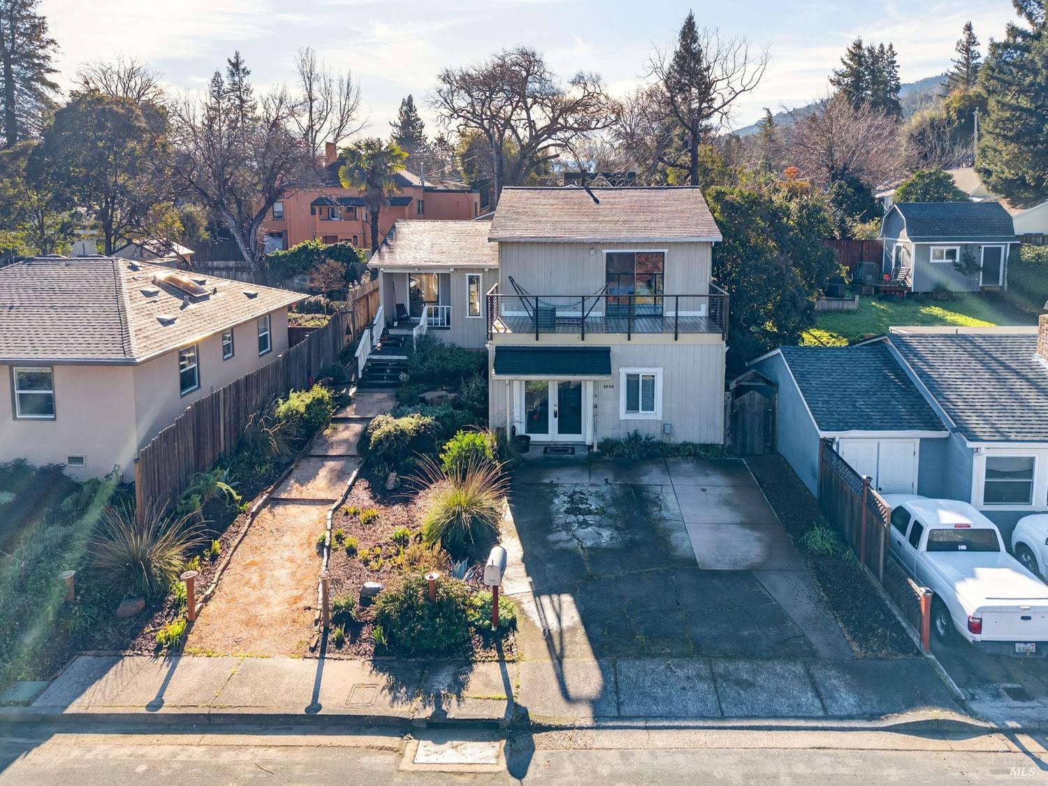 1059 W Standley Street Ukiah CA 95482