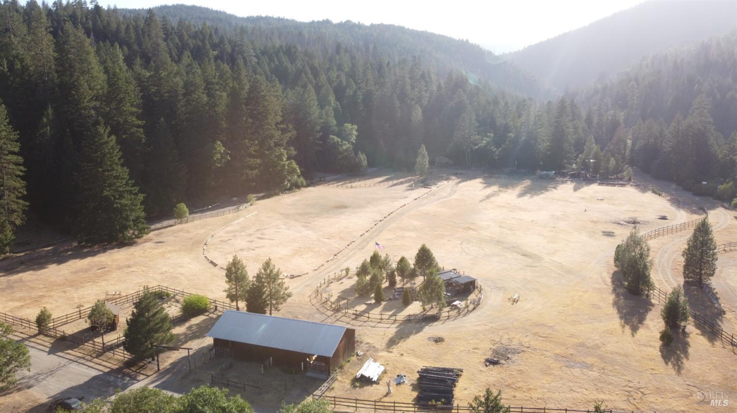 30518 Rodeo Road Potter Valley CA 95469
