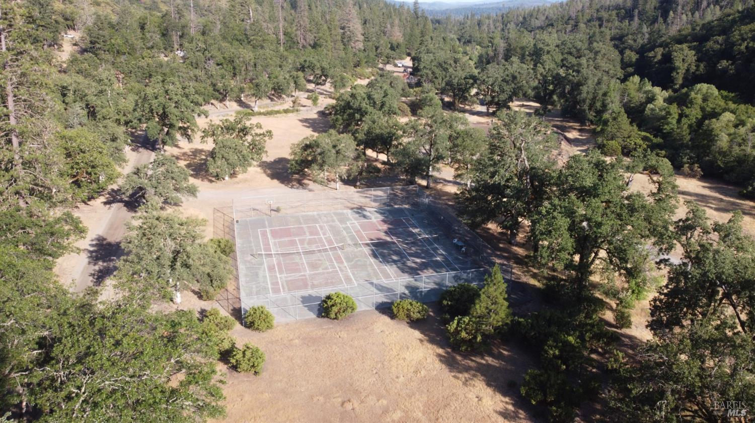 30518 Rodeo Road Potter Valley CA 95469