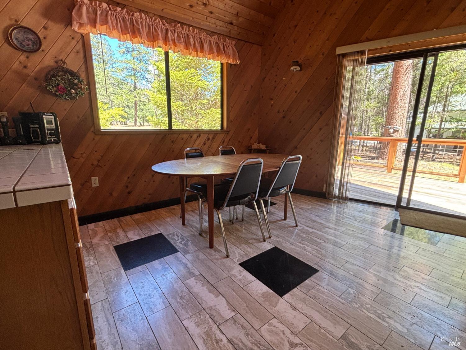 30518 Rodeo Road Potter Valley CA 95469