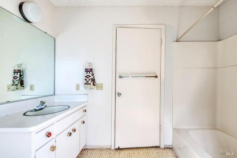 2511 Laguna Vista Drive Novato CA 94945