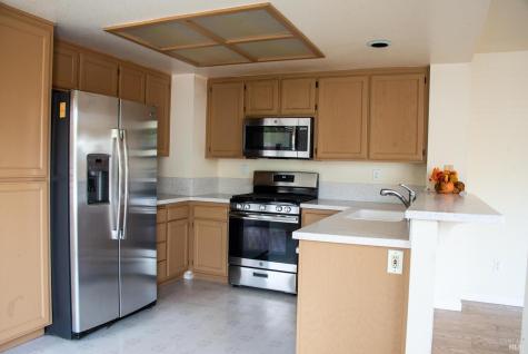 7036 Edinburgh Court Windsor CA 95492