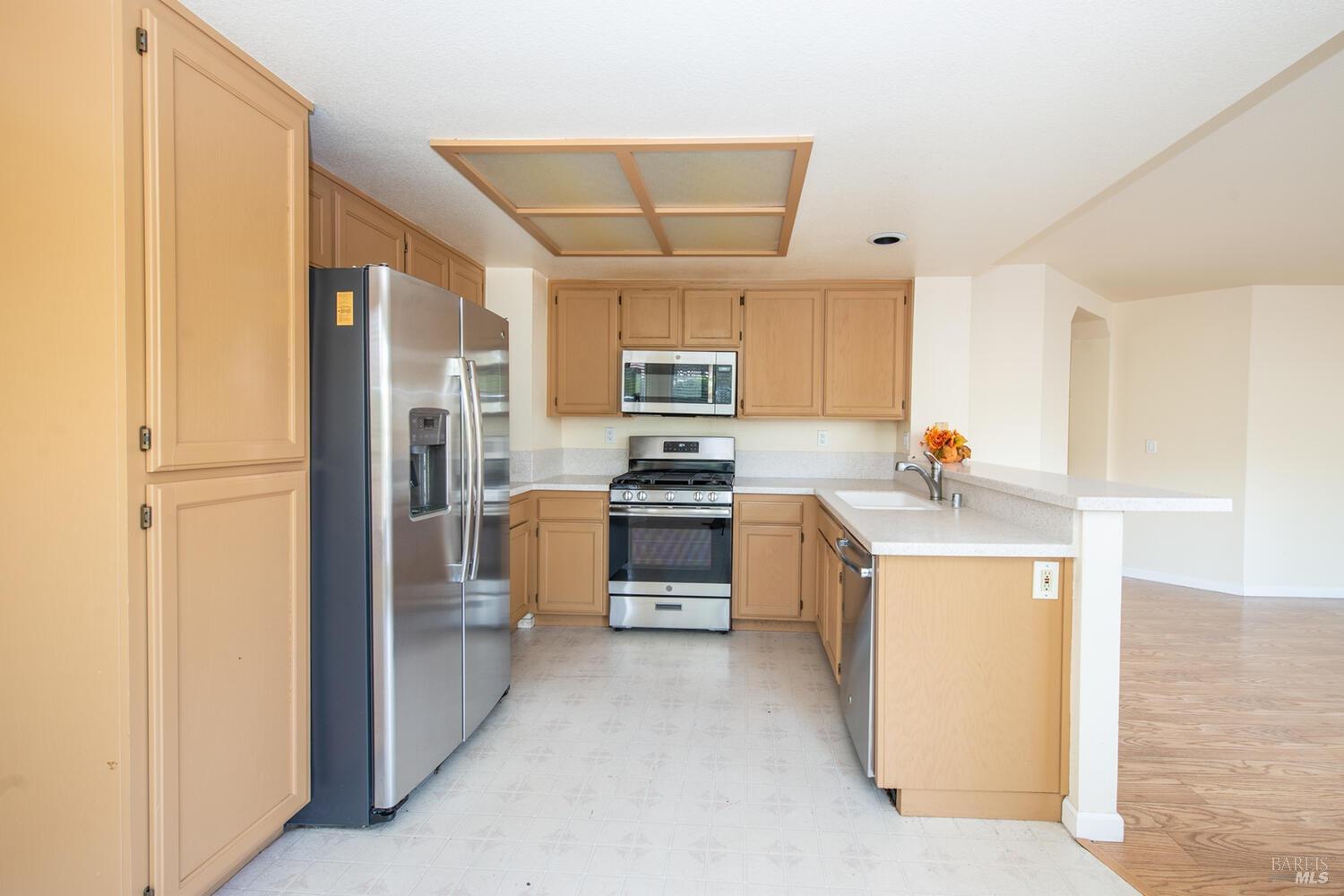 7036 Edinburgh Court Windsor CA 95492