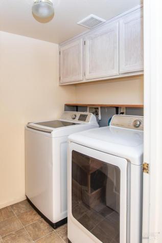 7036 Edinburgh Court Windsor CA 95492