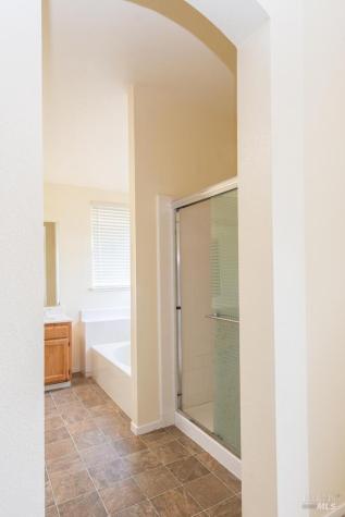 7036 Edinburgh Court Windsor CA 95492