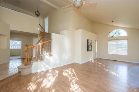 7036 Edinburgh Court Windsor CA 95492