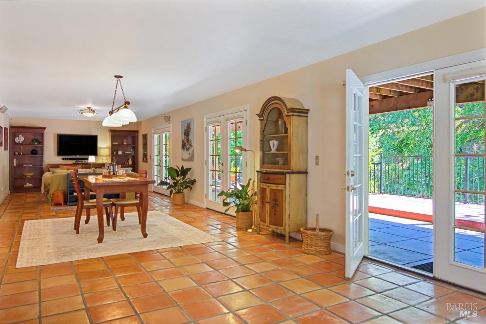 4300 Warm Springs Road Glen Ellen CA 95442