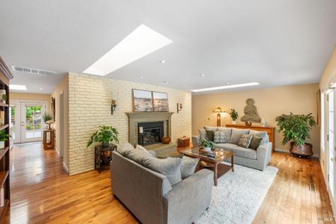 4300 Warm Springs Road Glen Ellen CA 95442