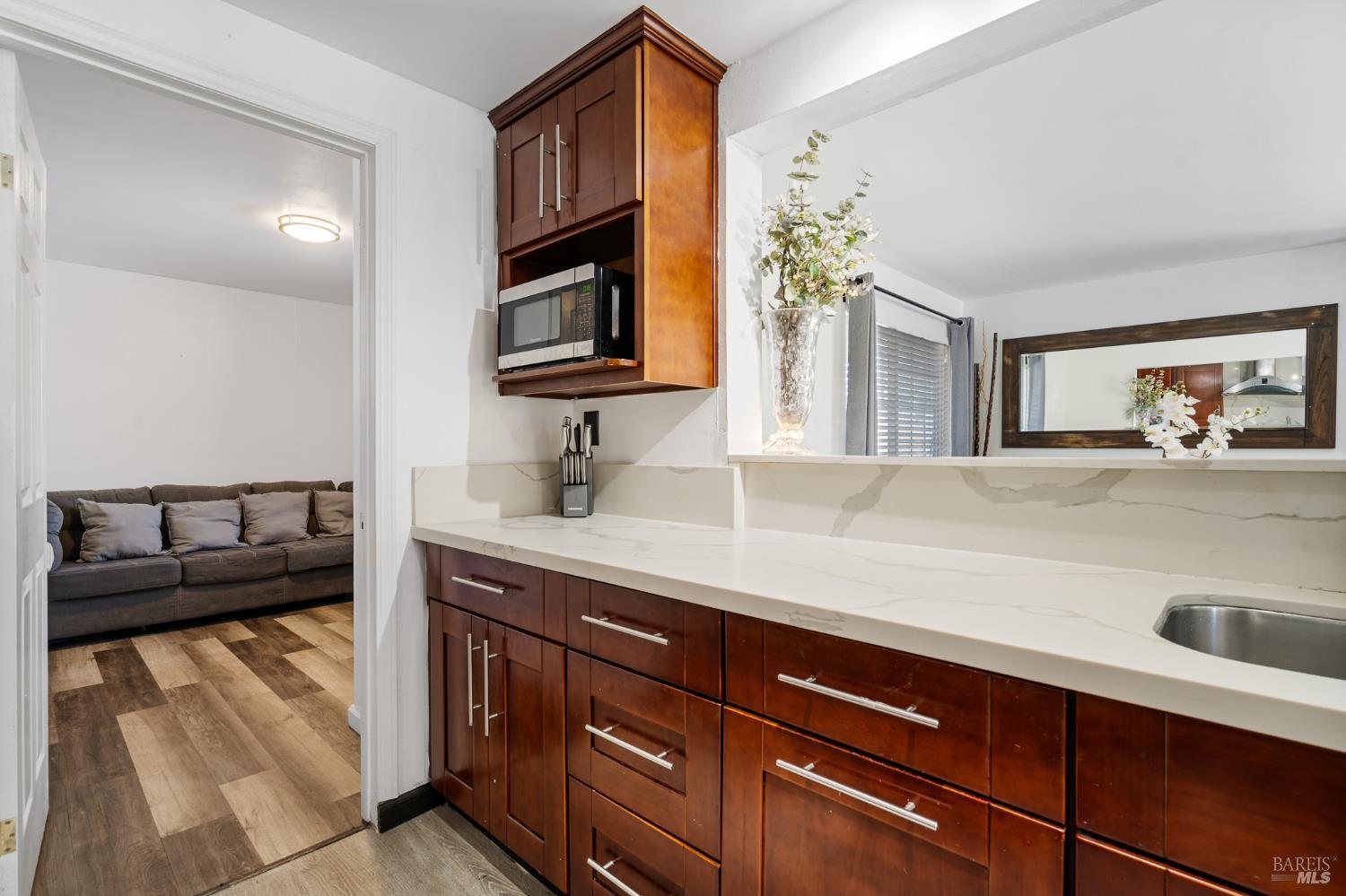 128 Evelyn Circle Vallejo CA 94589