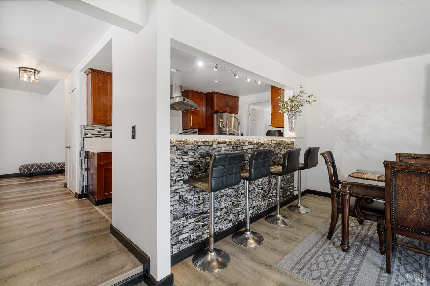 128 Evelyn Circle Vallejo CA 94589