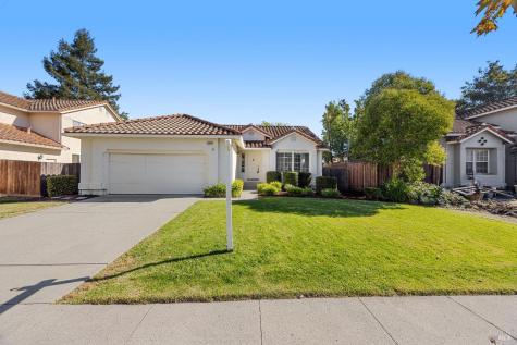 2158 Francisco Avenue Santa Rosa CA 95403