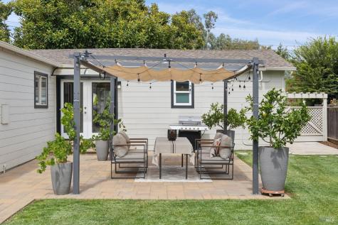836 Wilmac Avenue Novato CA 94947