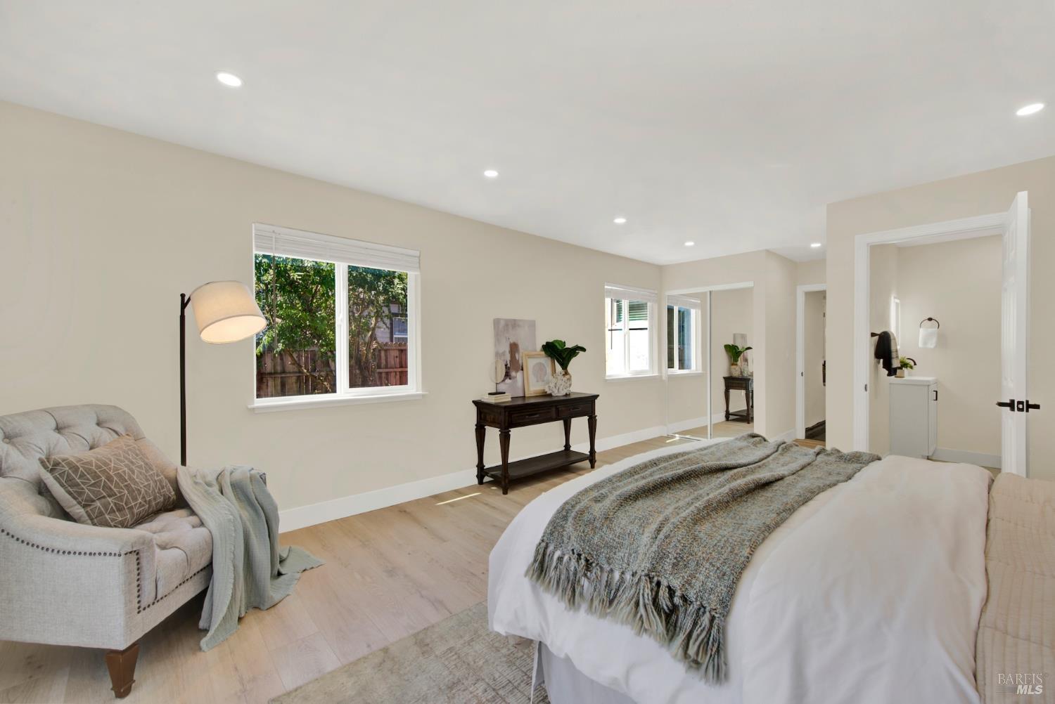 246 Viewmont Avenue Vallejo CA 94590