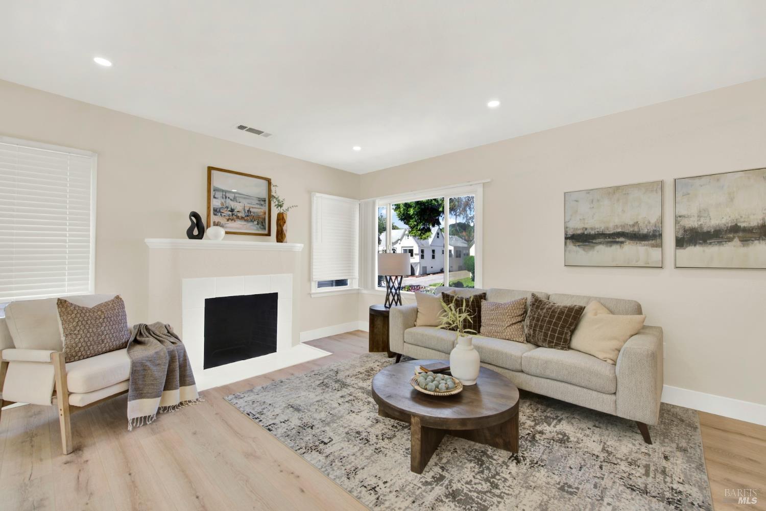 246 Viewmont Avenue Vallejo CA 94590