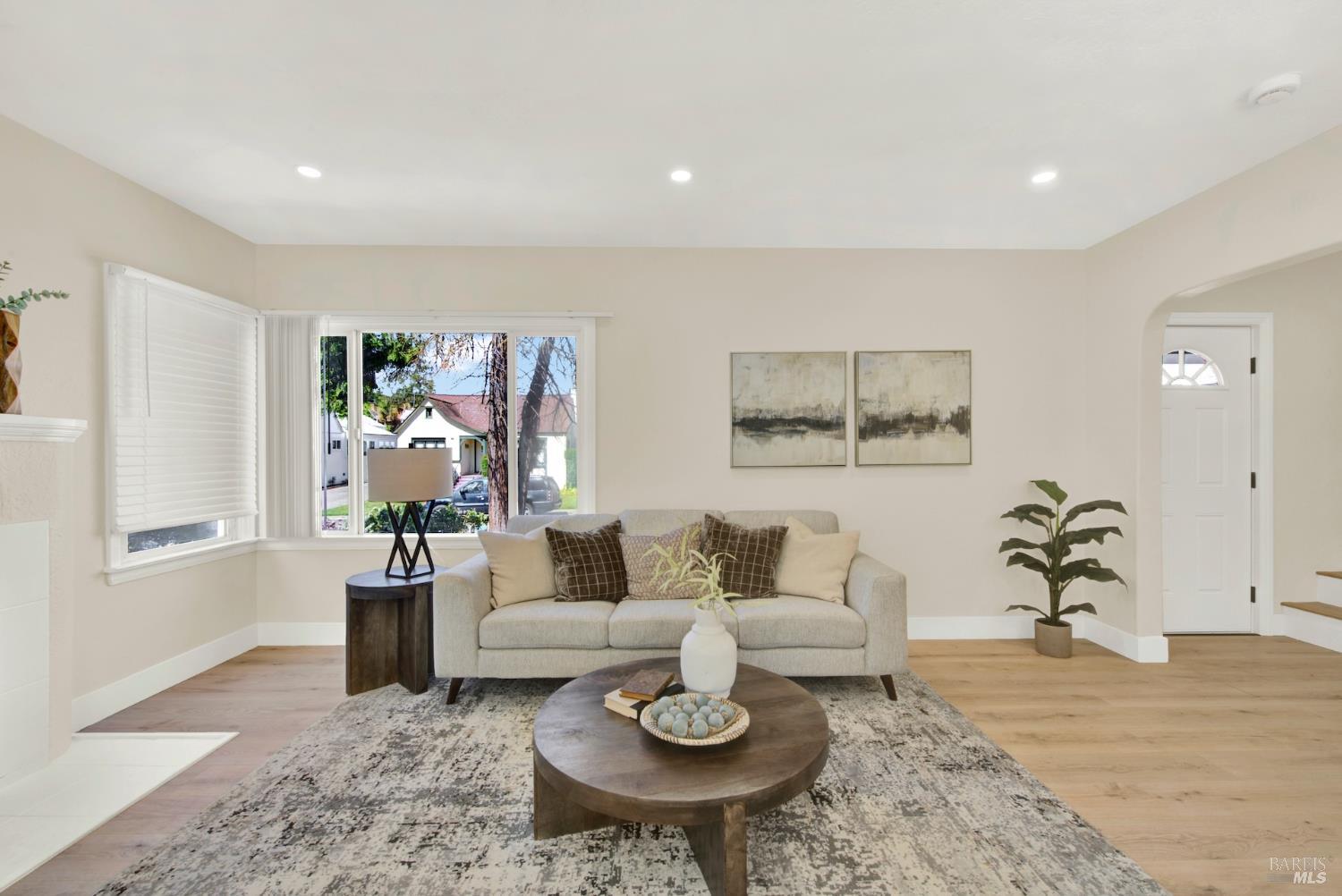 246 Viewmont Avenue Vallejo CA 94590